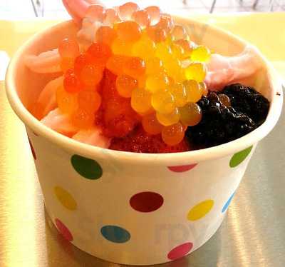 Yo3 Metro Frozen Yogurt