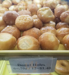 Paris Donuts