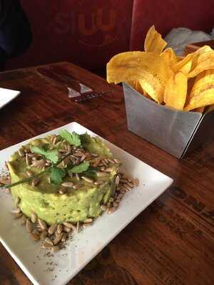 Gustazo Cuban Kitchen & Bar - Cambridge