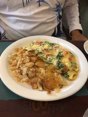 Starlight Restaurant And Lounge