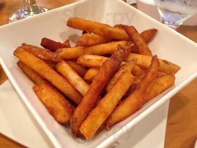 Le's Sushi Bar And Restaurant