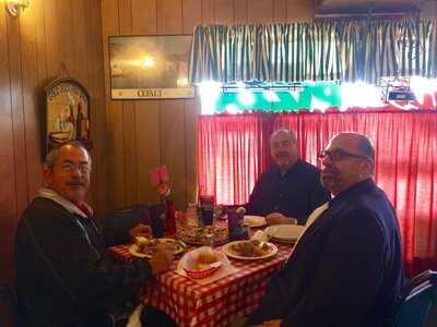 Gio's Pizza & Spaghetti House