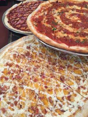 Dom's Ny Style Pizzeria