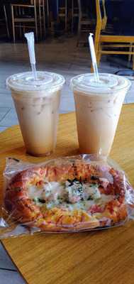 White Windmill Bakery & Cafe