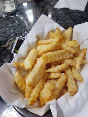 Big Apple Restaurant And Sportsbar