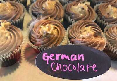 Sweet Reasons Gourmet Cupcakes