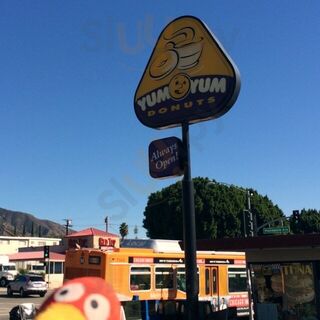 Yum-yum Donuts