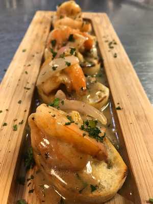 Utopia Bar And Gastropub