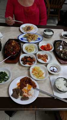 Golden Garden Restaurant And Lounge