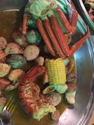 Catfish Willy's Seafood & Crab Shack