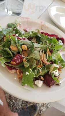 Woodford Food & Beverage