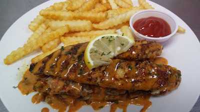 Catfish Willy's Seafood & Crab Shack