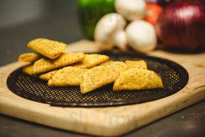 La Bella Pizza Hillside