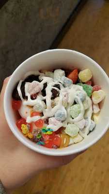 Limeberry Frozen Yogurt - West Salem