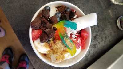 Limeberry Frozen Yogurt - West Salem