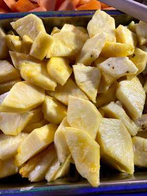 Meteor Buffet And Grill