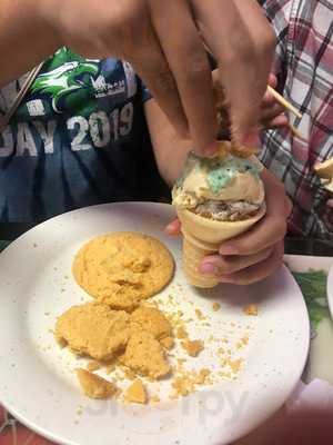 Meteor Buffet And Grill