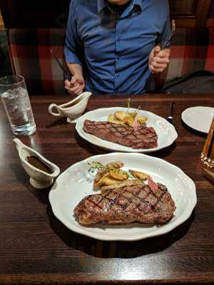 Allen Rumsey Cocktail Lounge