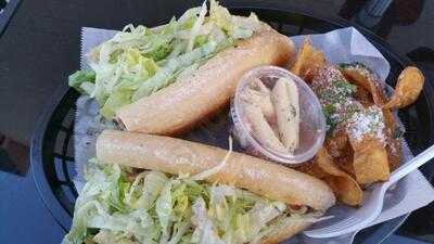 Tonino's Pizza And Grille