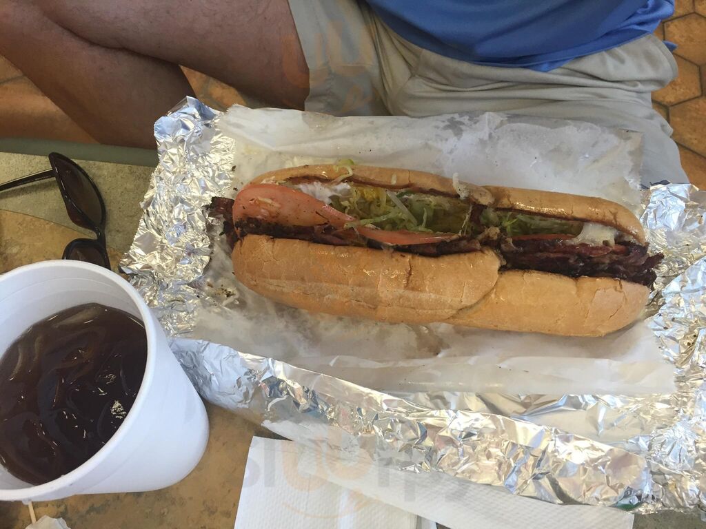 Baywood Deli And Grill