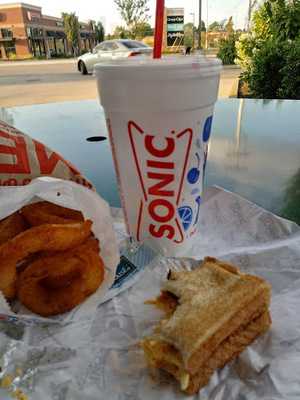 Sonic Drive-in