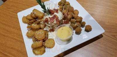 Ocean Avenue Sports Bar & Grill