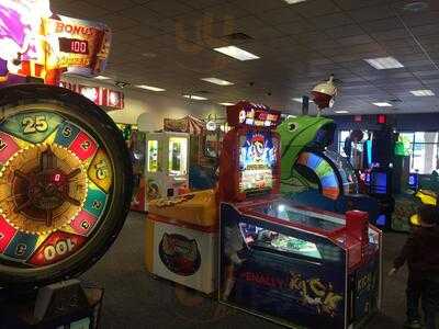 Chuck E. Cheese