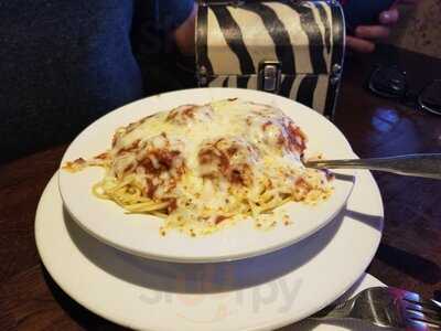 219 Broad Street Mixed Cuisine