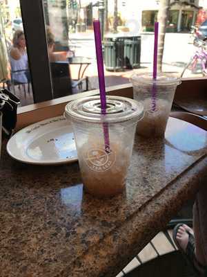 The Coffee Bean & Tea Leaf