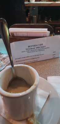 Bennie's Cafe
