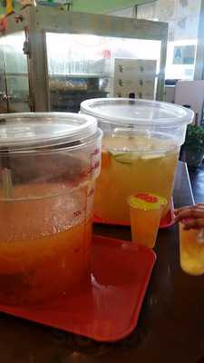 Bagnet Filipino Restaurant And Bakery