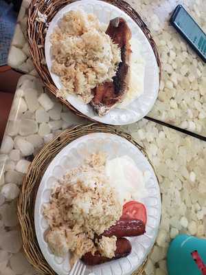 Bagnet Filipino Restaurant And Bakery