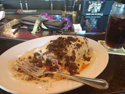 Dew Chilli Pub And Grill