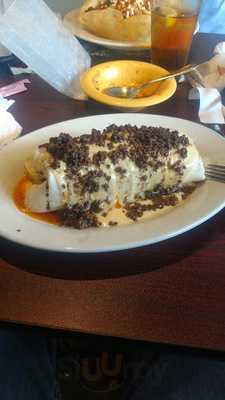 Dew Chilli Pub And Grill