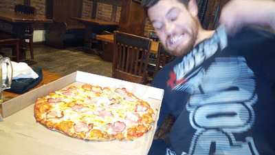 Rusty's Pizza Parlor