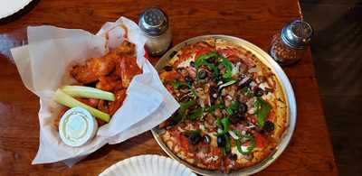 Rusty's Pizza Parlor