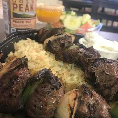 Fratelli's Corner Crust Pizzeria