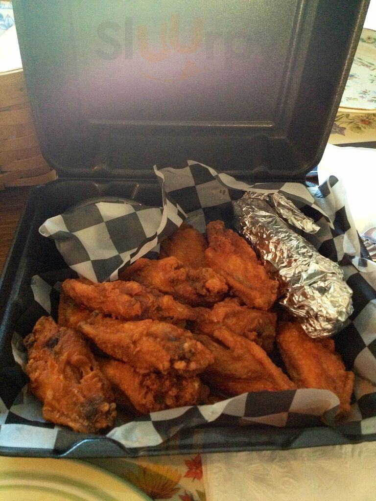 Christopher's Pizza & Subs