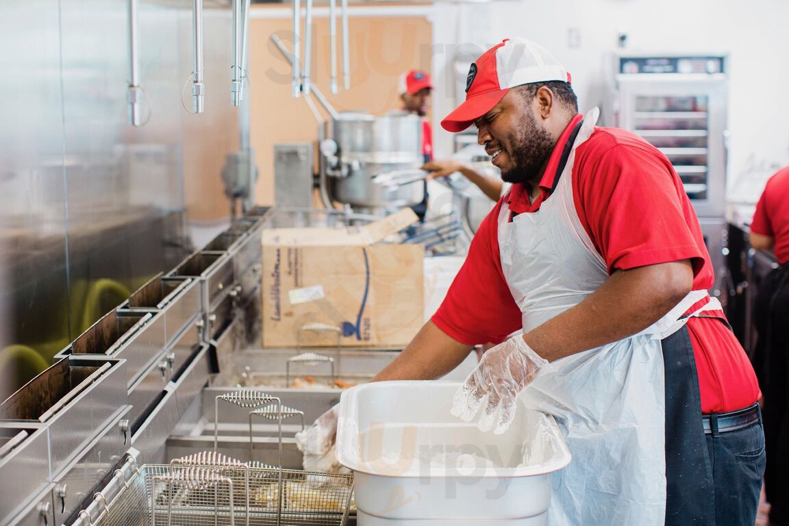 Smithfield's Chicken 'n Bar-b-q