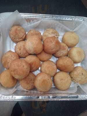 Yamon Jamaican Jerk Hut