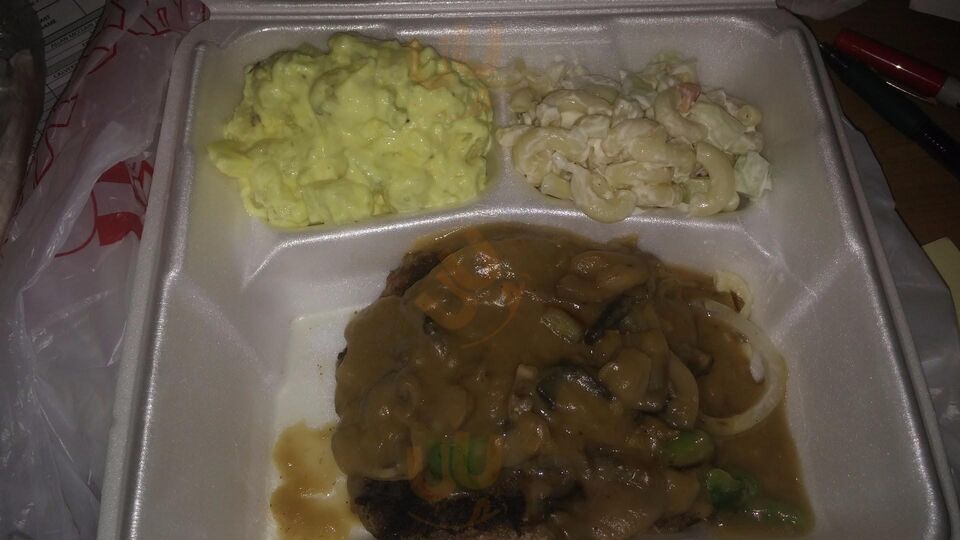 The Fillin' Station Sports Bar & Grill