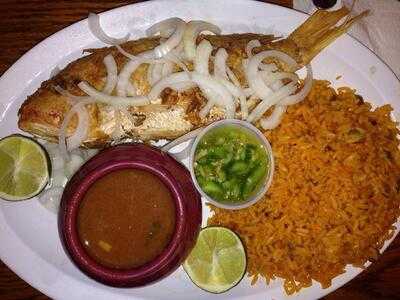 Izzy's Restaurant & Sub Shop