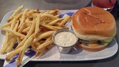 Railers Sports Tavern