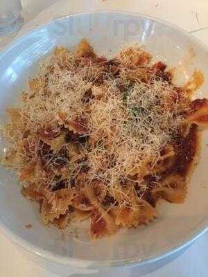 Romano's Macaroni Grill