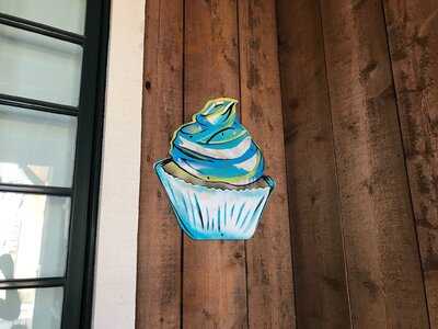 Incr-edible Cupcakes