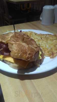 Strikes & Spares Grill