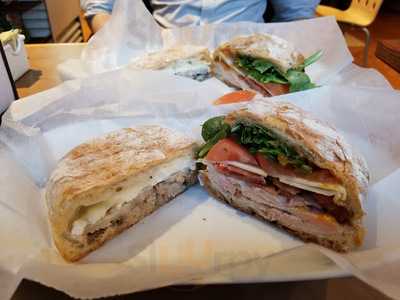 Skappo Merkato Sandwiches Cafe
