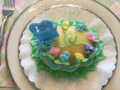 A Piece Of Cake Bakery