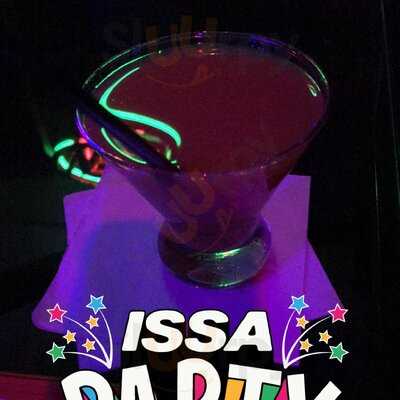 Crowne Hookah Restaurant And Lounge