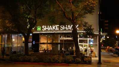 Shake Shack Burbank